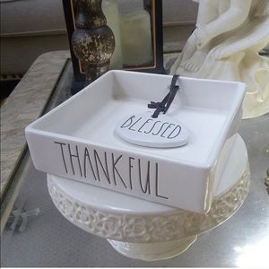 Rae Dunn napkin holder